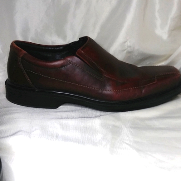 Bostonian Slip On Shoes - Picture 9 of 14